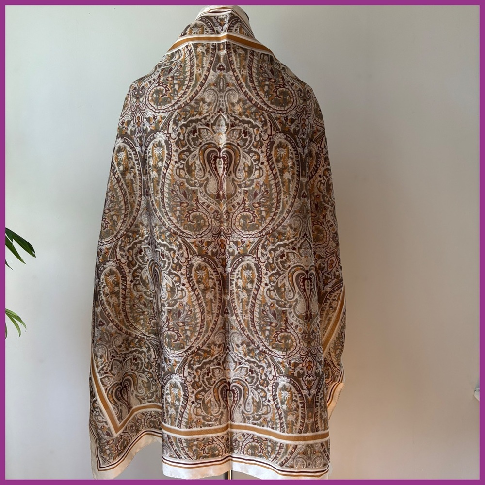 Patterned Scarf - Picture 2 of 3
